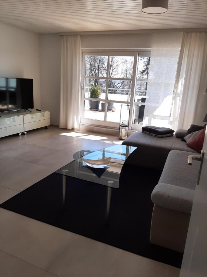 Ferienwohnung Mit Seeblick Und Pkw Abstellplatz Am Haus اوبرلنغن المظهر الخارجي الصورة